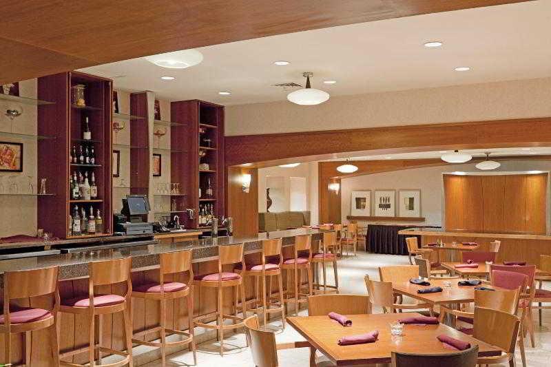 Four Points By Sheraton Boston Newton Εξωτερικό φωτογραφία