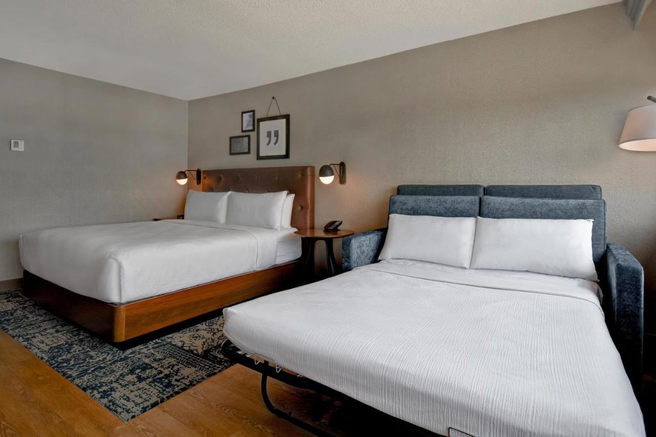 Four Points By Sheraton Boston Newton Εξωτερικό φωτογραφία