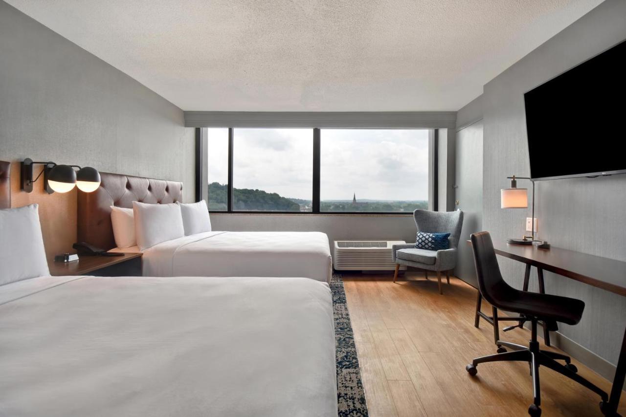 Four Points By Sheraton Boston Newton Εξωτερικό φωτογραφία