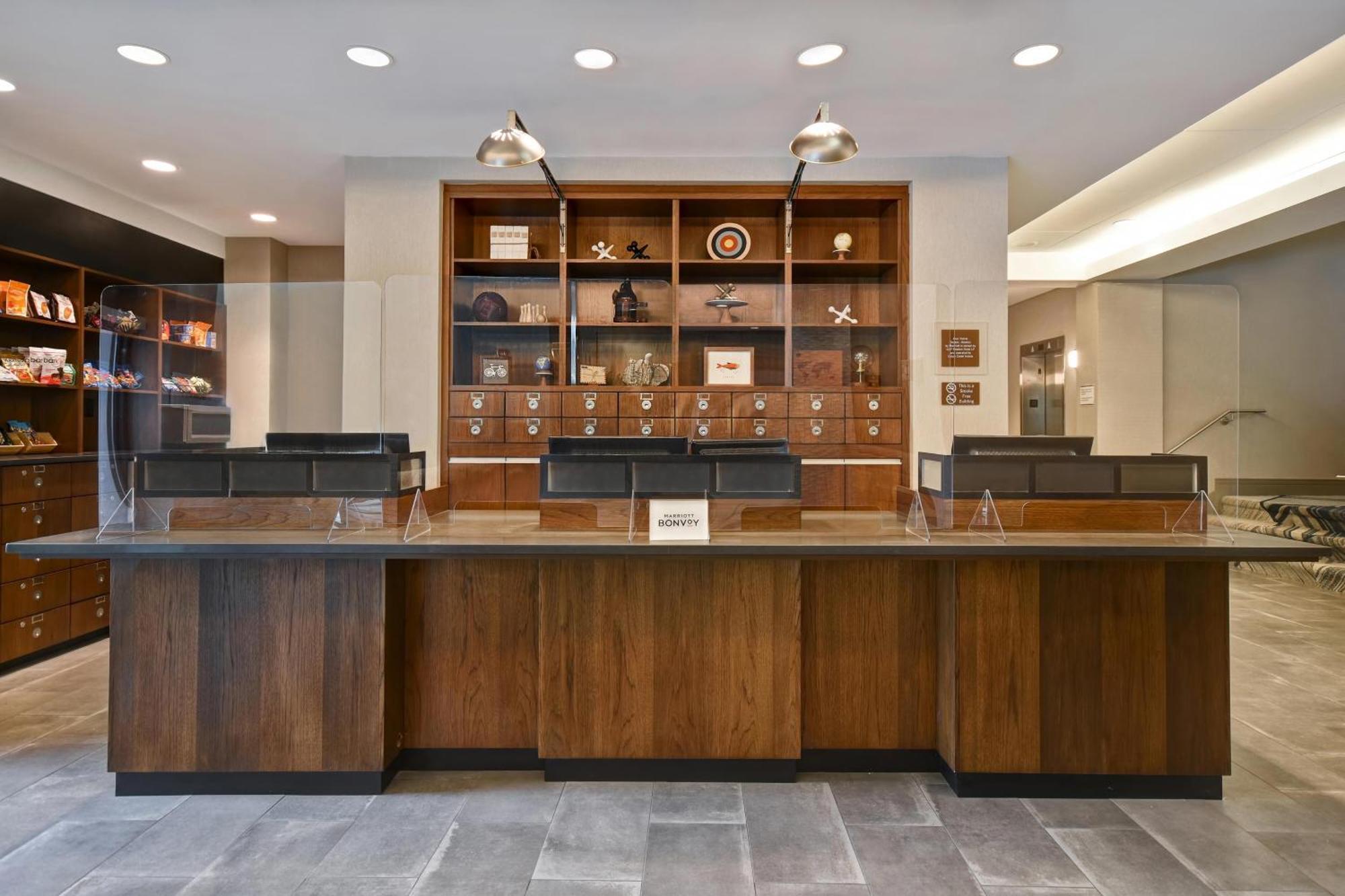 Four Points By Sheraton Boston Newton Εξωτερικό φωτογραφία