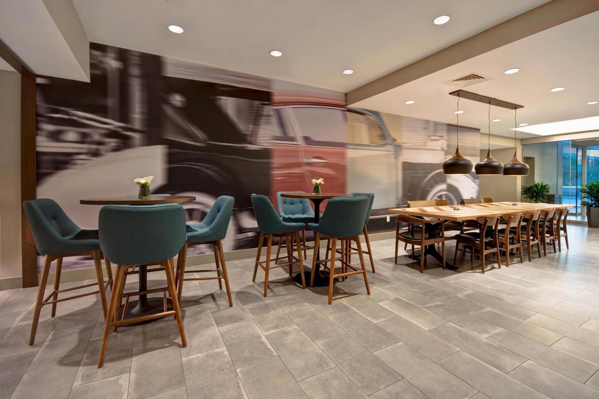 Four Points By Sheraton Boston Newton Εξωτερικό φωτογραφία