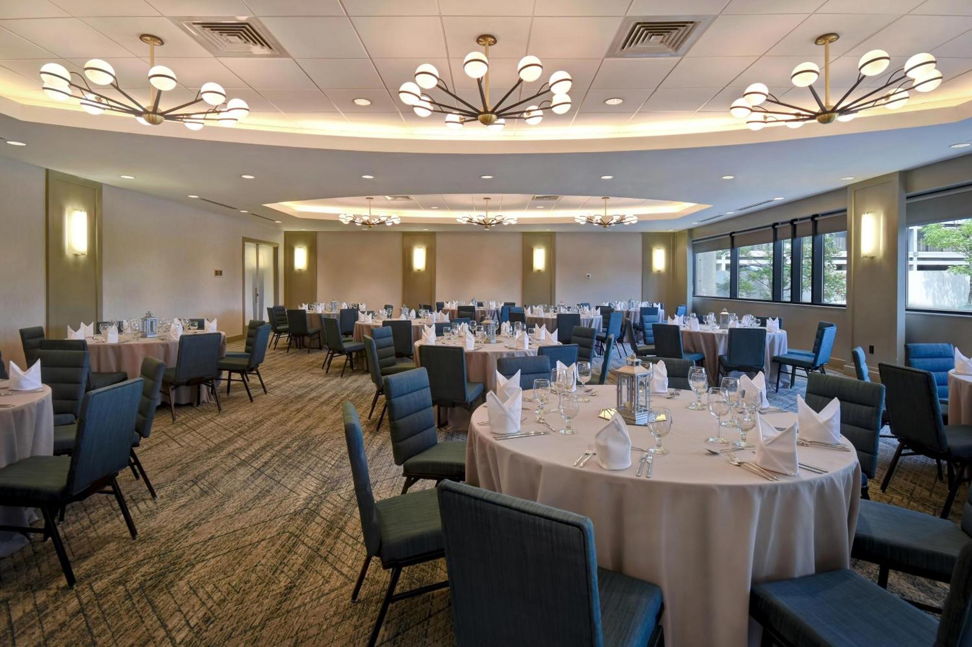 Four Points By Sheraton Boston Newton Εξωτερικό φωτογραφία