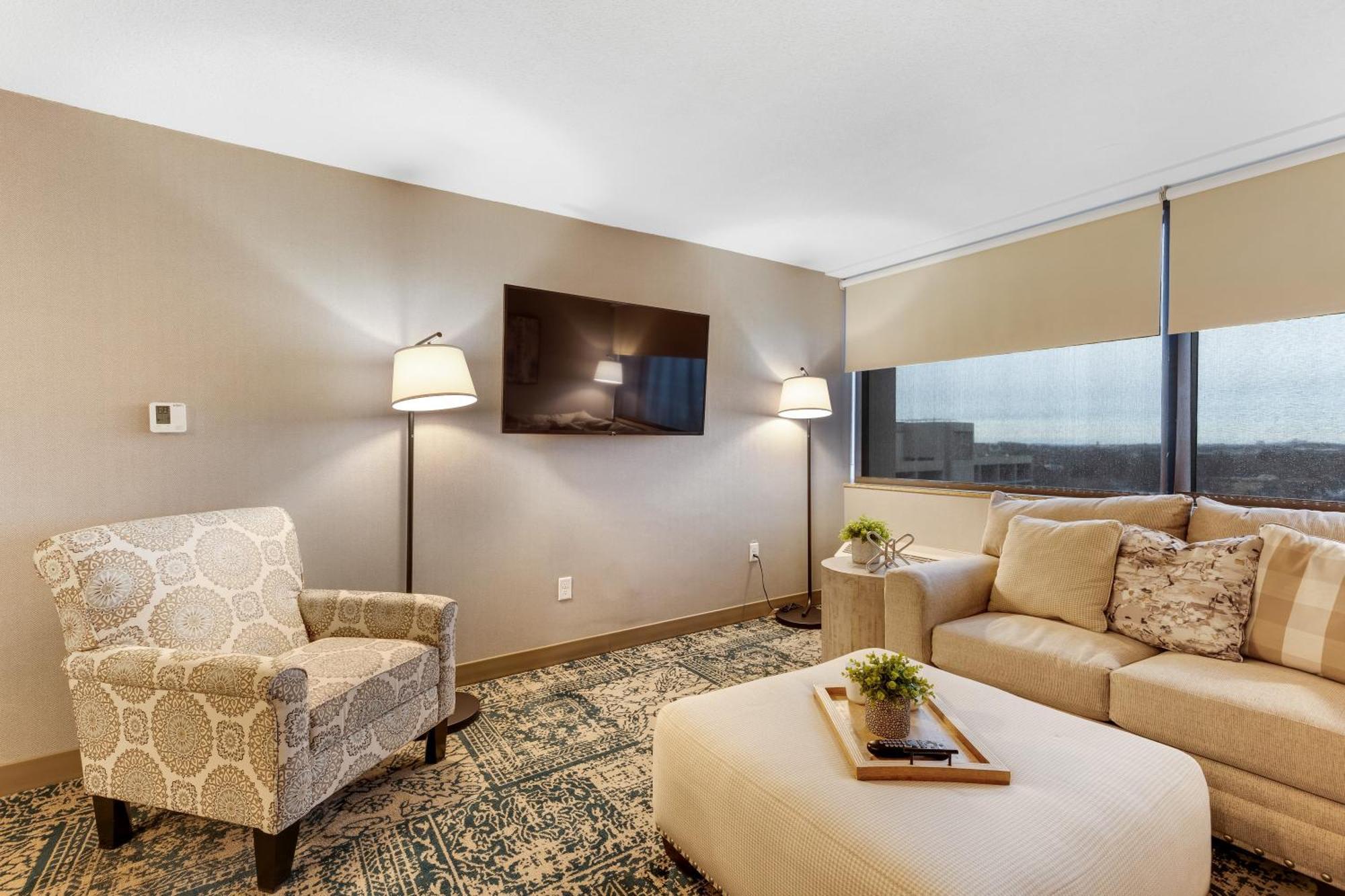 Four Points By Sheraton Boston Newton Εξωτερικό φωτογραφία