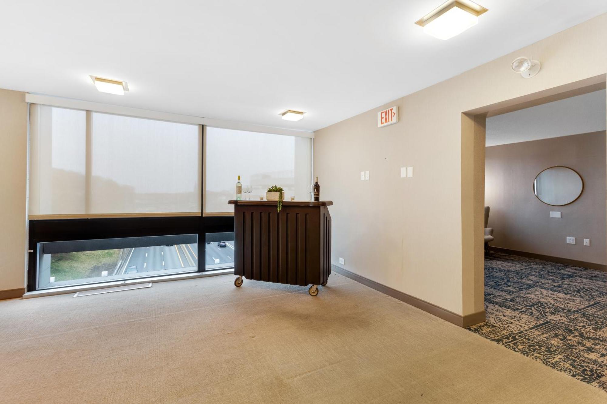Four Points By Sheraton Boston Newton Εξωτερικό φωτογραφία